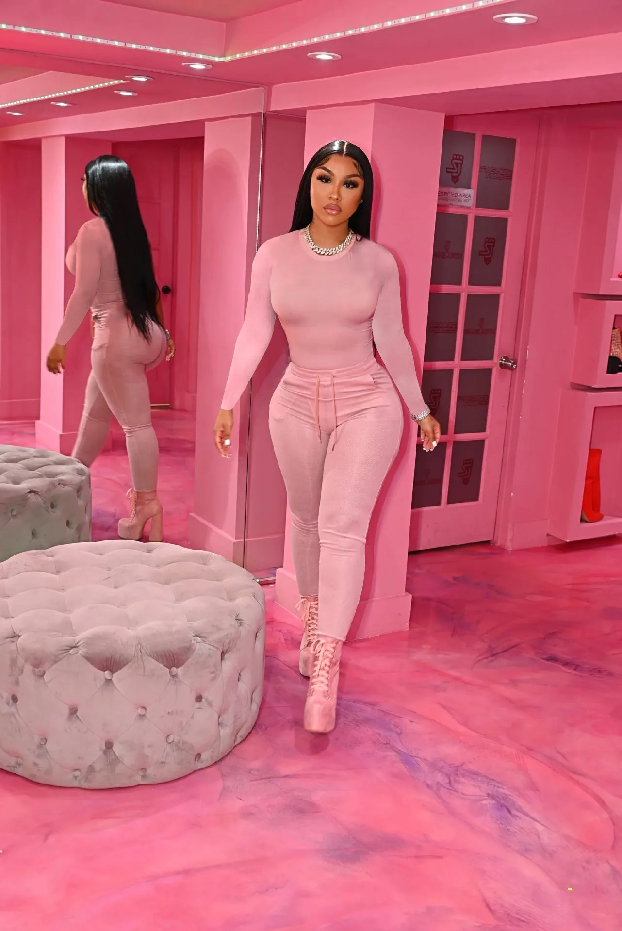 Casual Solid Color Slim Fit Long Sleeve Two Piece Set（AY1791）