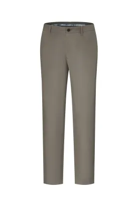 Compact Multi-Way Stretch Casual Pants in Slim Tapered Fit