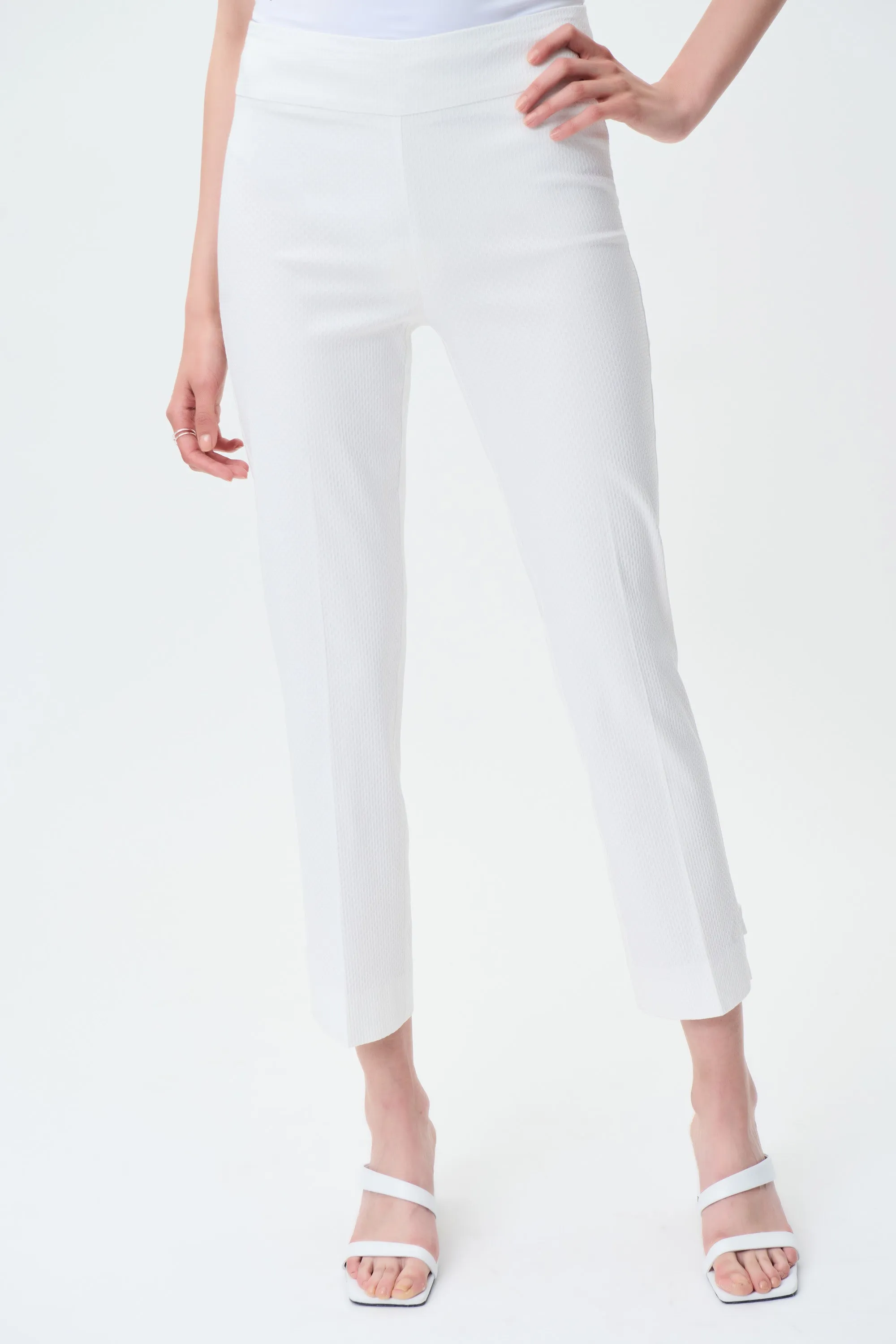 WHITE PIQUE CROP PANT